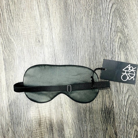 Chaser NWT Peace Time Sleep Mask Blindfold Adjustable Strap Elastic Dark Olive - Picture 3 of 4